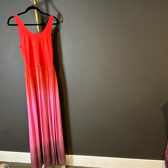 Alice + Olivia Ombré Maxi Dress - size Small - Red to Pink Ombré , dreamy! - Picture 1 of 7